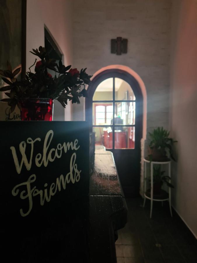 We Make You Feel At Home 圣萨尔瓦多德朱 外观 照片